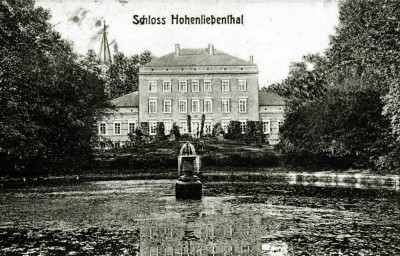 Miniatura Lubiechowa - Pałac (ul. Wczasowa 1)